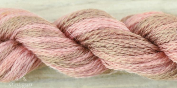 3509 Нитки ручного окрашивания OwlForest на основе DMC, пасма 8 метров Розовый клевер