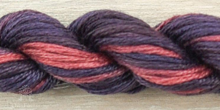 Мулине Owlforest 2405 — «Чёрная смородина»